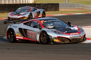 fiagt1 navarra mclaren mp4-12c